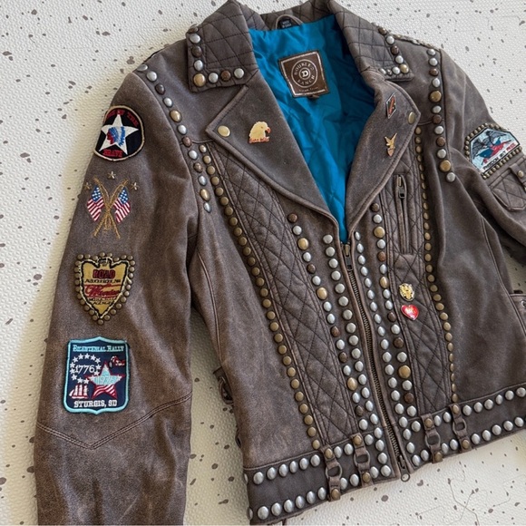 Double D Ranch heritage collection
Land of the free biker motorcycle jacket NWOT - Picture 8 of 12